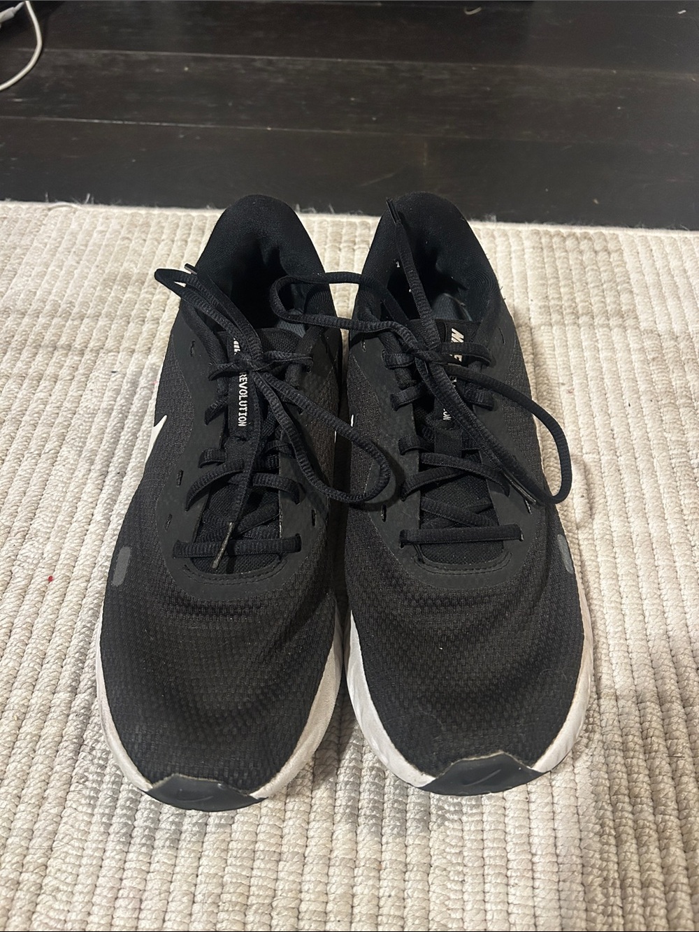 Nike Black and White Women's Athletic Running Shoes